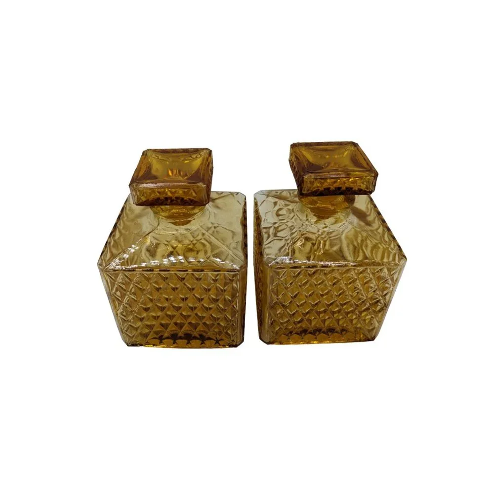 Unbranded vintage set